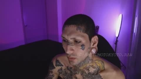 More content   2   online show from October 1, 2025, 3:12 am