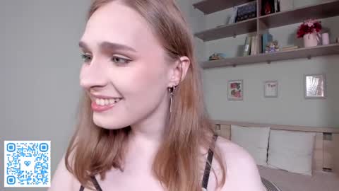 Mia online show from June 26, 2026, 1:59 pm