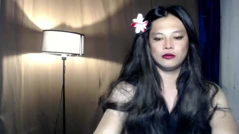 LALA A online show from October 12, 2025, 5:56 pm