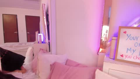 Hayami  online show from January 27, 2025, 6:20 pm