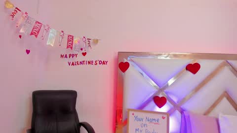 Hayami  online show from February 4, 2025, 12:33 pm