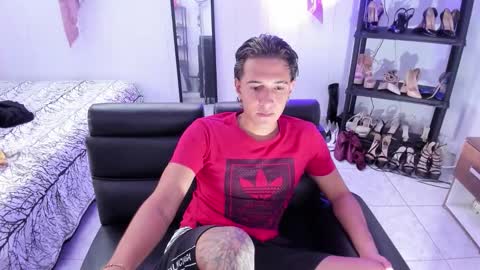 Snapshot of haydenn_boy chatting on November 20, 2025, 8:08 pm Hayen Boy online show from November 20, 2025, 8:08 pm