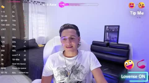 Snapshot of haydenn_boy chatting on November 27, 2025, 7:05 pm Hayen Boy online show from November 27, 2025, 7:05 pm