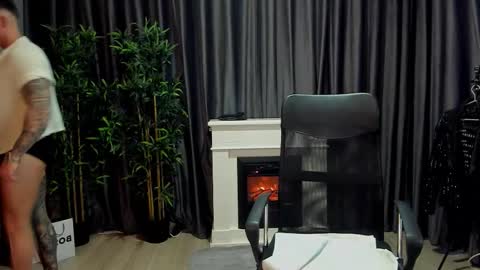 Snapshot of haydenspears chatting on November 5, 2025, 1:55 pm HaydenSpears online show from November 5, 2025, 1:55 pm