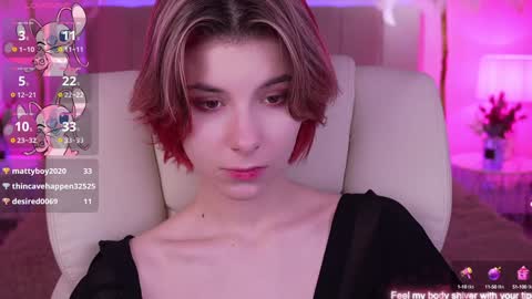 haylaamber online show from December 25, 2024, 9:56 am