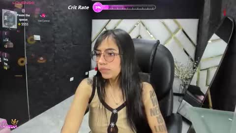 hazel_18_ online show from May 6, 2026, 10:04 pm