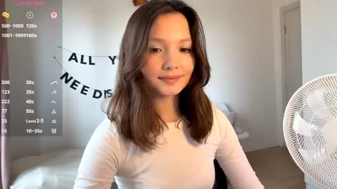Snapshot of hazelhartshorn chatting on May 26, 2026, 12:34 pm Kira online show from May 26, 2026, 12:34 pm