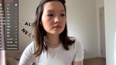 Snapshot of hazelhartshorn chatting on May 30, 2026, 12:13 pm Kira online show from May 30, 2026, 12:13 pm