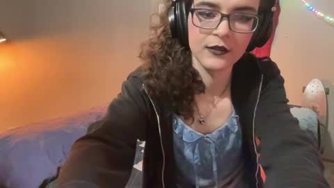 Hazel online show from May 26, 2026, 3:41 pm