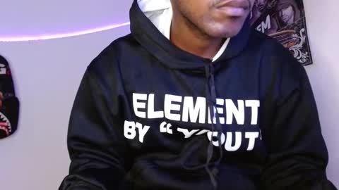 hazlan_420 online show from January 8, 2026, 4:20 pm