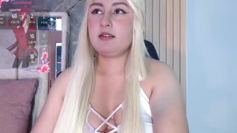 Snapshot of hazumi_tsu chatting on June 22, 2026, 11:02 pm hazumi_tsu online show from June 22, 2026, 11:02 pm