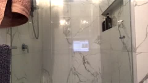 h babe online show from December 22, 2025, 6:49 pm