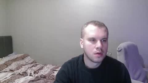Snapshot of headcrabfromcity17 chatting on December 6, 2024, 12:16 pm crabster online show from December 6, 2024, 12:16 pm