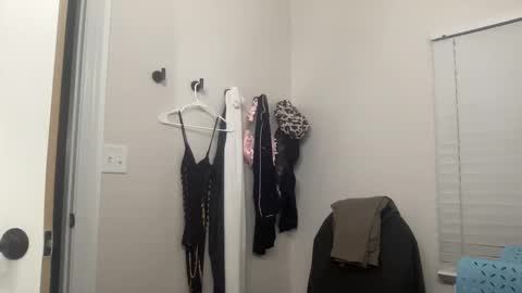 Trap Goddess online show from April 26, 2026, 5:49 am