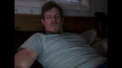 Snapshot of heags83 chatting on December 30, 2024, 1:25 pm heags83 online show from December 30, 2024, 1:25 pm