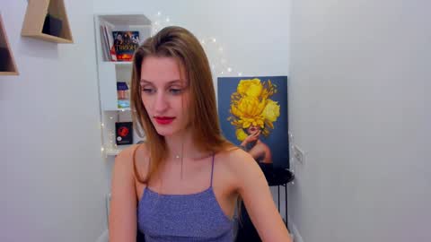 heartedlove_1 online show from January 15, 2025, 9:24 am