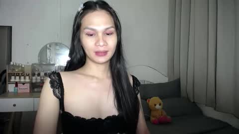 heather_bbyy online show from October 4, 2025, 7:01 pm