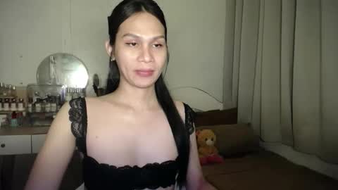 heather_bbyy online show from October 23, 2025, 7:23 pm