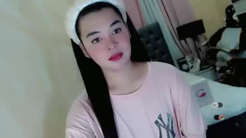 Kylene3 online show from May 27, 2026, 6:32 am