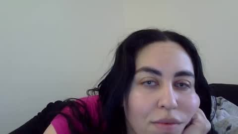 Snapshot of heatwavee chatting on January 17, 2026, 2:44 pm heatwavee online show from January 17, 2026, 2:44 pm