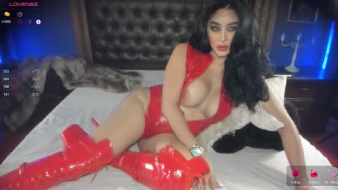 Tawan online show from November 18, 2025, 2:28 am