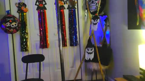 Snapshot of heavenllyy chatting on November 8, 2025, 6:35 am Heavenllyy online show from November 8, 2025, 6:35 am