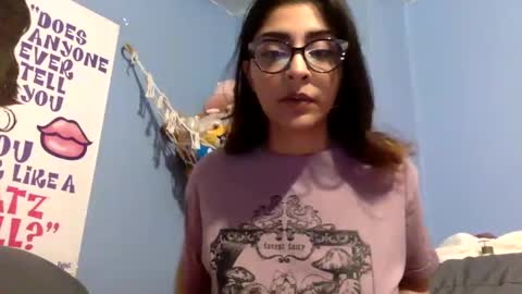 Snapshot of heavensbunny chatting on December 15, 2024, 5:13 am heaven the muslim slut online show from December 15, 2024, 5:13 am