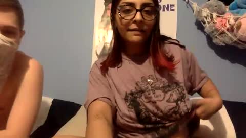 Snapshot of heavensbunny chatting on February 9, 2025, 3:22 am heaven the muslim slut online show from February 9, 2025, 3:22 am