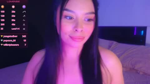 Snapshot of hecate_gh chatting on February 28, 2025, 11:56 pm Hecate online show from February 28, 2025, 11:56 pm