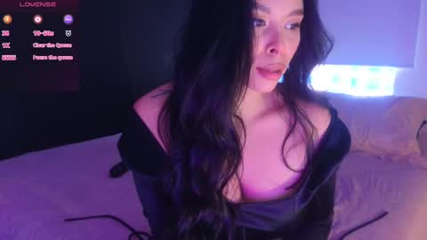 Snapshot of hecate_gh chatting on March 5, 2025, 9:04 pm Hecate online show from March 5, 2025, 9:04 pm