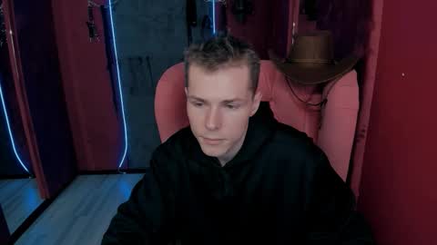 Snapshot of hector_spector chatting on November 4, 2025, 10:58 am Hector online show from November 4, 2025, 10:58 am