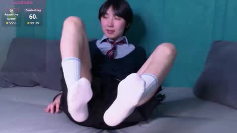 HEEJIN online show from November 30, 2025, 8:24 pm