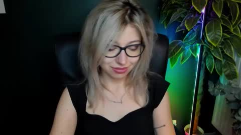 Heidi online show from October 7, 2025, 4:42 am