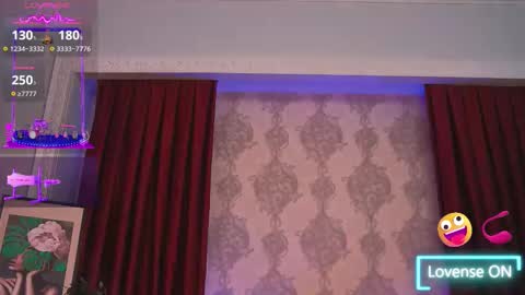 Snapshot of heidikendal chatting on November 8, 2025, 3:23 pm heidikendal online show from November 8, 2025, 3:23 pm