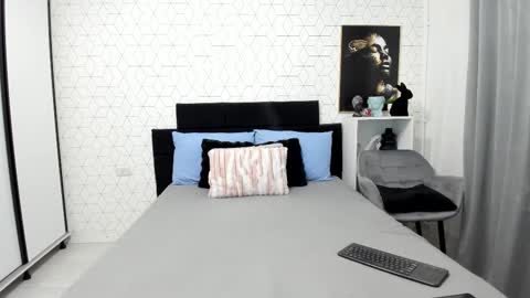 Snapshot of heidixcutie chatting on September 17, 2025, 3:52 am Heidi online show from September 17, 2025, 3:52 am