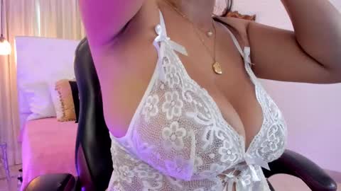              online show from October 2, 2025, 4:47 pm