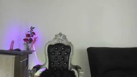 Snapshot of hela_wet chatting on February 13, 2025, 3:39 am Hela Independent model online show from February 13, 2025, 3:39 am