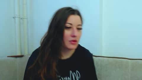 helen_adams_ online show from March 10, 2025, 6:27 am