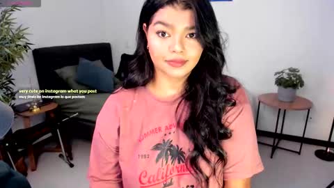 helen_miller online show from January 6, 2026, 7:39 pm