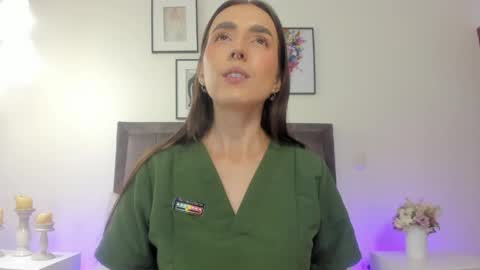 Helen  online show from May 31, 2026, 12:56 pm