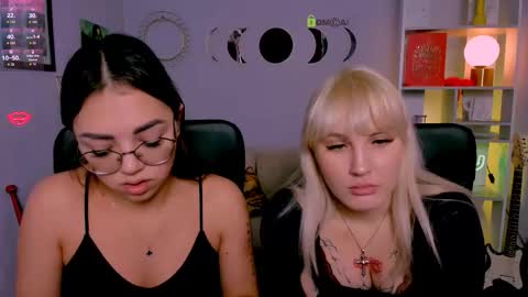 helen_shineee online show from January 13, 2026, 10:09 am