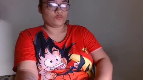 Snapshot of helena_grant chatting on February 2, 2025, 12:19 am Helena online show from February 2, 2025, 12:19 am