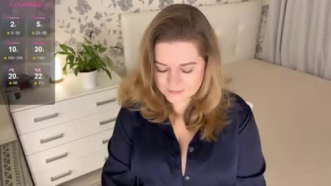 Helena Bonham online show from November 26, 2025, 10:00 pm