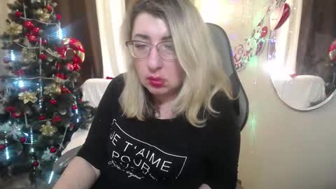 helenenigma online show from January 8, 2025, 4:34 am