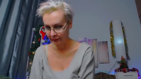 Helga online show from January 13, 2025, 1:34 am