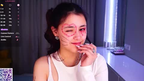 Snapshot of helgamartin chatting on February 15, 2026, 7:32 pm Aurora online show from February 15, 2026, 7:32 pm