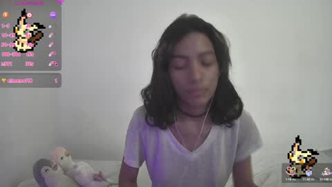 Snapshot of helia_n_amy chatting on January 19, 2025, 4:04 pm Helia Transfem and Amy online show from January 19, 2025, 4:04 pm