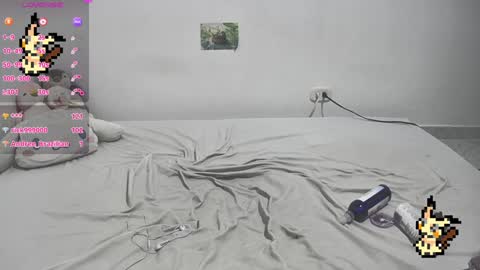 Snapshot of helia_n_amy chatting on January 22, 2025, 8:18 am Helia Transfem and Amy online show from January 22, 2025, 8:18 am