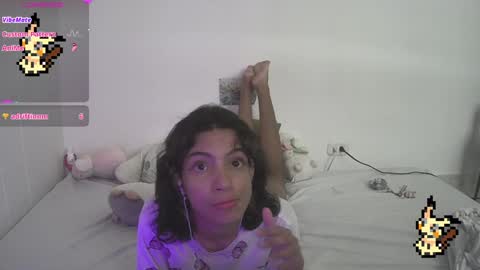 Snapshot of helia_n_amy chatting on January 30, 2025, 6:54 pm Helia Transfem and Amy online show from January 30, 2025, 6:54 pm