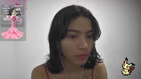 Snapshot of helia_n_amy chatting on February 12, 2025, 5:26 am Helia Transfem and Amy online show from February 12, 2025, 5:26 am